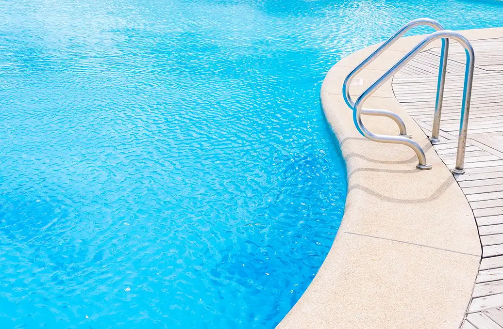 professional swimming pool contractor in Dubai